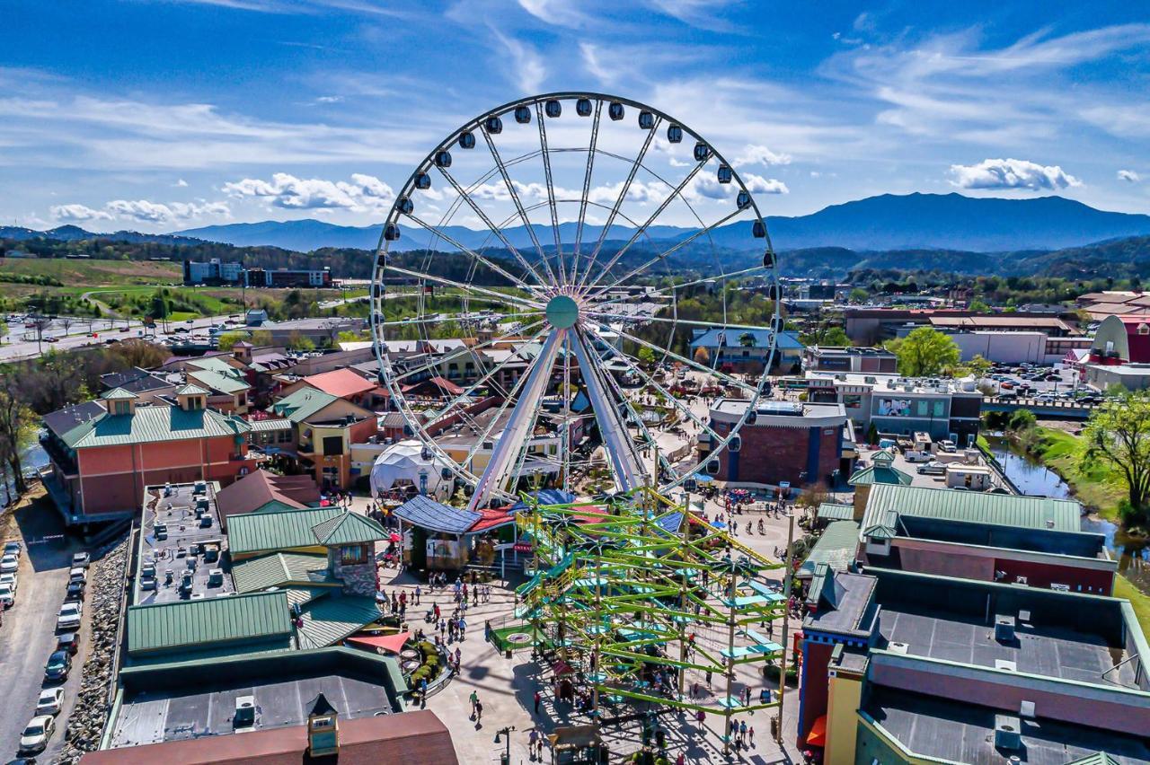 Firefly Hollow Cabin - Smoky Mountains - Soaky Mountain Water Park - Sevierville Convention Center Pigeon Forge Exteriör bild